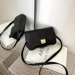 Sac à bandoulière à rabat de couleur unie pour dames élégantes à la mode en gros - Product Image 4