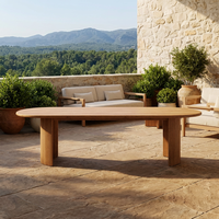 Table de jardin rectangulaire FERLY de luxe en teck massif, fabriquée à la main, avec détails rainurés, pour 6 à 10 personnes