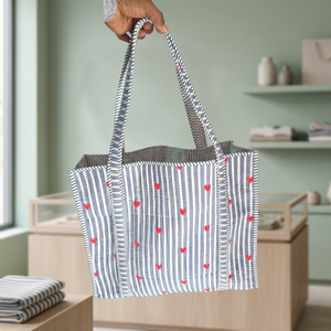 Sacs fourre-tout matelassés faits main à fermeture ouverte, mignons, pour le voyage et le quotidien, sacs fourre-tout en coton matelassé pour femmes avec imprimés floraux - Product Image 4