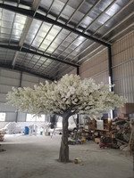 Interne und externe dekorative künstliche Hochzeitspflanzen: Weißer Kirschblüten-Kunstbaum für Salon-Dekorationen in Genf