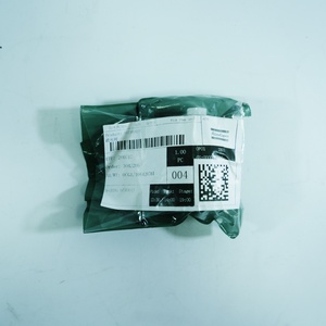 Repuestos de Alta Calidad para Compresores de Aire de Tornillo <span class=keywords><strong>Atlas</strong></span> Copco 2901358100 2906020100 Kit de Servicio VCU Aceite para Compresor <span class=keywords><strong>Atlas</strong></span> Copco - Product Image 2