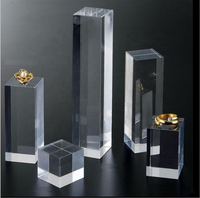 Bloc de présentation en acrylique transparent solide, support en cube d'acrylique transparent pour la présentation de bijoux, bagues et diamants, taille personnalisée OEM disponible