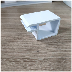 Profils extrudés en plastique Zhonghaitian de forme irrégulière pour machines de construction, durables, imperméables, sur mesure - Product Image 2