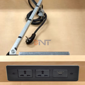 2つのACコンセントとUSB A + C充電ポートを備えたユニバーサルパワーアウトレットソケット引き出し隠しソケット - Product Image 1