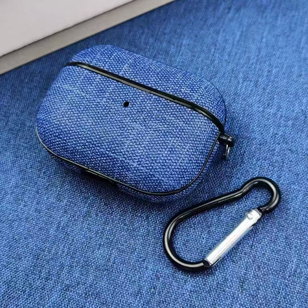 Azul oscuro