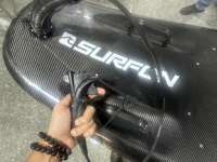 Surfon-GTS Titanium EFI Sport 64km/h Planche de surf à moteur à jet en fibre de carbone alimentée à l'essence avec ECU de synchronisation automatique