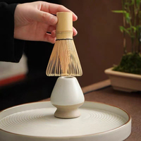 Fouet à Matcha Traditionnel Japonais en Bambou, Faible MOQ, 80/100/120 Dents, Fouet en Bambou Violet pour Thé Matcha – Vente en Gros
