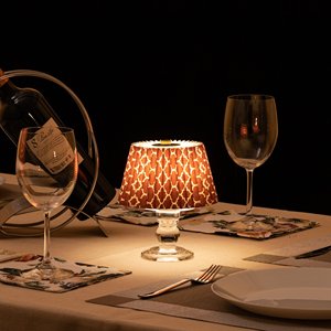 โคมไฟตั้งโต๊ะแบบกะทัดรัดหรี่แสงได้ไฟ RGB ดีไซน์ทันสมัยสำหรับใช้ในบ้านและโรงแรม - Product Image 3