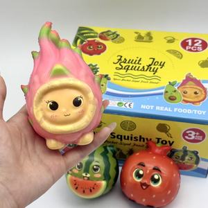 Jouet anti-stress en TPR en forme de fruit pour les adolescents de 15 ans, jouet anti-stress à récupération lente - Product Image 5