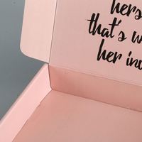 Dossiers en carton ondulé personnalisés pour l'expédition, gaufrage, pelliculage mat, doublure en éponge – Conception libre pour emballage cadeau cosmétique |