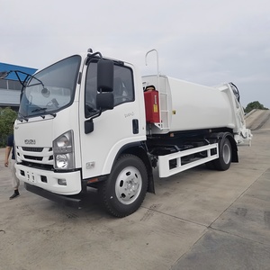 Camion à ordures Isuzu 4X2 avec compacteur, capacité 8m3 - Product Image 3