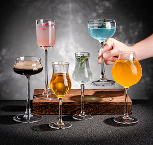 Bar <span class=keywords><strong>Extra</strong></span> Longue Tige Ultra-Mince <span class=keywords><strong>Martini</strong></span> Verre À Cocktail Clair Grande Flûte À Champagne Verres À <span class=keywords><strong>Martini</strong></span> Verre À Cocktail Pour Bar - Product Image 1