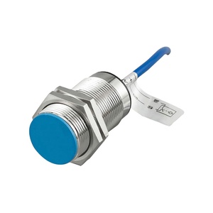 M30誘導近接センサー25mm距離PNP/NPN NO NCフラッシュまたはノンフラッシュ長距離センサー - Product Image 1