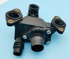 Couvercle du boîtier du thermostat de refroidissement du moteur a pièces de moteur 1336 Y3 - Product Image 4