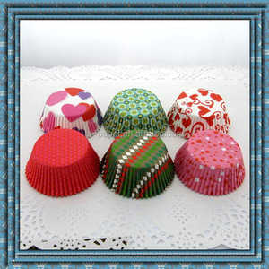 100 pièces de moules à pâtisserie anti-graisse, base ronde en forme de flocon de neige, base pour cupcakes, encre de soja imprimée, facile à séparer, porte-cupcakes en papier - Product Image 4