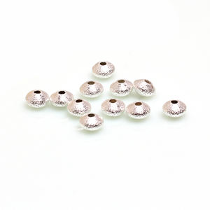 Perles d'espacement rondes en forme de soucoupe, petites, mates, givrées, plaquées or véritable, effet poussière d'étoile, 100 pièces/sac - Product Image 3