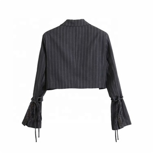 Chaqueta corta a rayas para <span class=keywords><strong>Mujer</strong></span>, moda de invierno, alta calidad, 2021 - Product Image 2