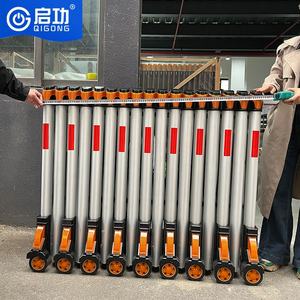 モダンな手動格納式群衆制御バリアゲート、背の高いアルミニウム合金製軽量ゲート、0.9mm/1.2mm、モールセキュリティ用 - Product Image 3