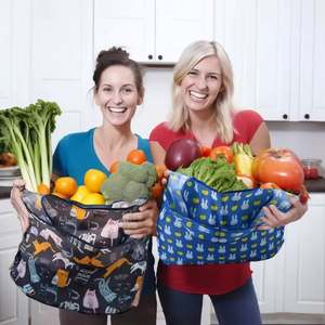 Bolsa de Compra Plegable Ecológica Reutilizable de RPET No Tejido con Impresión Personalizada a Color para Empaque de Ropa - Product Image 5