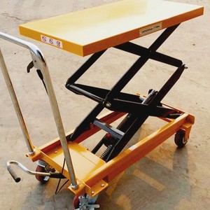 Carretilla Elevadora de Tijera Hidráulica Manual con Plataforma, Altura Ajustable de 720-2000 mm, Vehículo para Manejo de Moldes en Talleres y Logística - Product Image 4