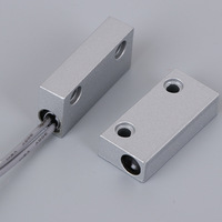 Saklar Kontak Magnetik Pintu Terpasang di Permukaan Sensor Magnetik Logam Alarm Detektor Jendela Sensor Pintu untuk Sistem Alarm Keamanan