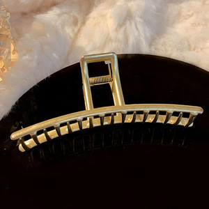 <span class=keywords><strong>Pince</strong></span> à <span class=keywords><strong>cheveux</strong></span> en métal avec perles de 11cm, diamant, cristal, luxe, plaqué or, paillettes, <span class=keywords><strong>strass</strong></span>, élégante <span class=keywords><strong>pince</strong></span> de requin - Product Image 5