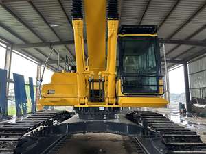 Excavadora de Orugas Usada Komatsu Pc450-8 Modelo 2022, Motor y Engranajes Incluidos, 44000 kg de Peso Operativo, en Existencia para la Venta - Product Image 2