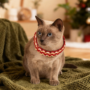 Handmade Knitted Flower Collar For Cats And Dogs Small Medium Size Pet <b>Neck</b> <b>Warmer</b> Accessory Zhejiang Origin XQ205 - Product Image 3
