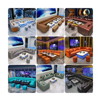 Ensemble de canapés, tables et chaises pour restaurants musicaux, cafés, salons de thé, bars, bistrots et mobilier commercial