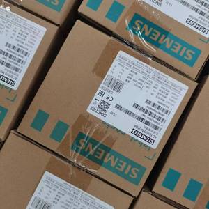 Siemens V90 Servo Drive 6SL32105FE110UF0 100W IP20 <b>Model</b> <b>D</b> Motor Controller - Product Image 1