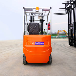 סוג חדש של מלגזה הנעה בעלת ארבעה גלגלים הוא ציוד לטיפול במטען מטען של 1 טון - Product Image 6