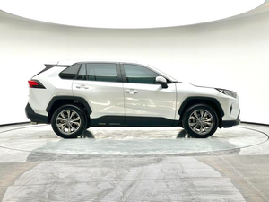 <span class=keywords><strong>Toyota</strong></span> <span class=keywords><strong>RAV4</strong></span> Style Edition 2024 |   Première inscription : avril 2025 |   Blanc |   Voiture d'occasion, seulement 6600 km - Product Image 3