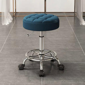 Современный регулируемый по высоте вращающийся стул на колесиках 360° °   Вращающийся круглый стул для салона с обивкой из искусственной кожи и хромированным основанием - Product Image 6