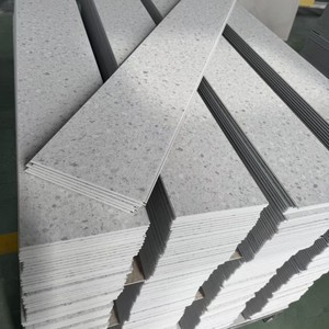 Piso de PVC Vinílico SPC con Sistema de Click, Estilo Mármol Gris Claro, Imitación Piedra de Concreto - Product Image 4