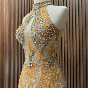 Robe moulante sans manches de luxe en tissu de soie avec franges et strass haut de gamme, style urbain, hiver, pour femme, du Vietnam - Product Image 1