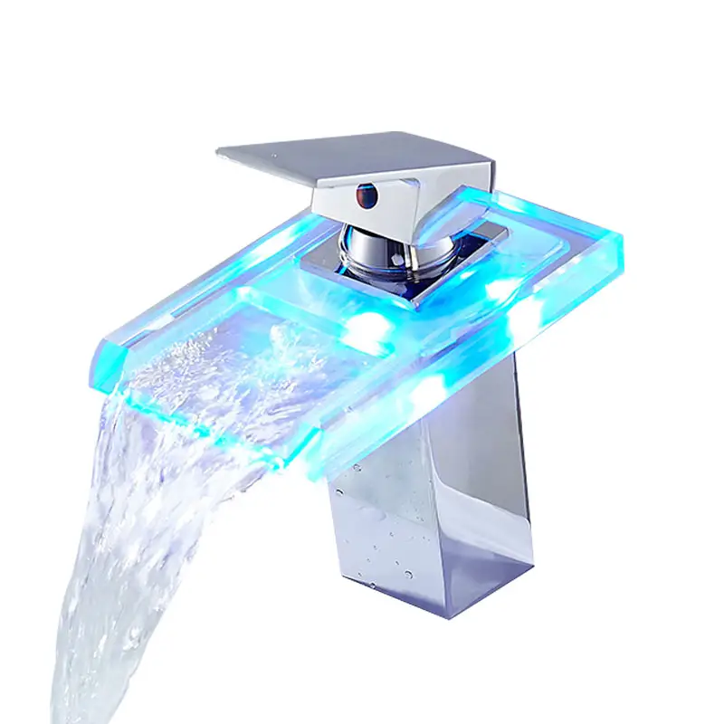 LED น้ำตกก๊อกน้ำเย็นและน้ำร้อนห้องน้ำอ่างล้างจานควบคุมอุณหภูมิสีเรืองแสงแก้วคริสตัลก๊อกน้ำก๊อก