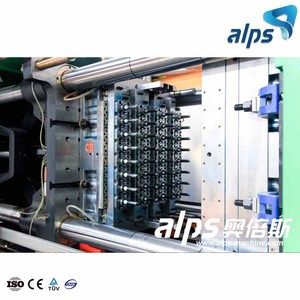 <span class=keywords><strong>Machine</strong></span> de moulage par injection de cylindre de presse hydraulique de 400 tonnes <span class=keywords><strong>Machine</strong></span> d'injection à trois plateaux <span class=keywords><strong>Machine</strong></span> de fabrication de semelle de chaussure en plastique Prix