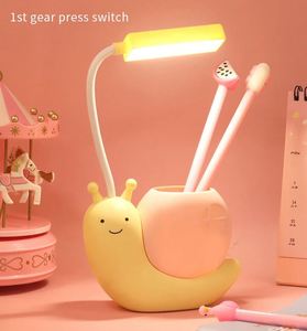 ไฟ LED พับได้แบบพกพา รูปทรงหอยทาก ดีไซน์การ์ตูนน่ารัก สำหรับอ่านหนังสือที่บ้าน ของขวัญสำหรับเด็ก ของตกแต่งโต๊ะทำงาน - Product Image 2