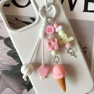 2025 lindo y dulce llavero de helado chica corazón colorido con cuentas amor colgante bolsa colgante creativo pequeño regalo listo para enviar - Product Image 6