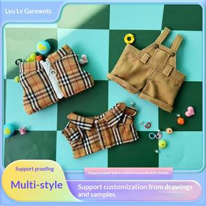 Voor het verwisselen van kleding Pop geruite driedelige pakset met overhemd, vest, riembroek - Product Image 2