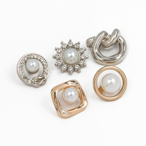 Tinh Tế Nút Bạc Phụ Nữ Ngọc Trai Tùy Chỉnh Áo Kim Loại <span class=keywords><strong>Shank</strong></span> Nút Kẽm Hợp Kim Nút Chân Cho Quần Áo - Product Image 3