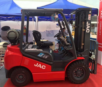 Solutions logistiques économes en carburant de 2,5 tonnes JAC série S chariot élévateur CPCD25J gerbeur de fourche avec largeur de fourche de 125mm