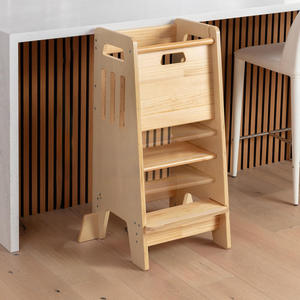 Torre de Cocina para Niños Pequeños Personalizada con Puerta Corredera y 3 Alturas Ajustables - Taburete de Cocina Completo para Niños Pequeños con Patas de Apoyo - Product Image 1