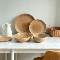 Service de table en grès émaillé au four de 16 pièces pour 4 personnes, assiettes et bols, émail réactif, compatible micro-ondes et lave-vaisselle, forme irrégulière