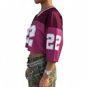 Camiseta Deportiva Corta de Malla Ligera para Mujer, Talla Grande, Personalizada para Equipos Universitarios, Estilo Boxy, 3/4, para Fútbol Americano - Product Image 3