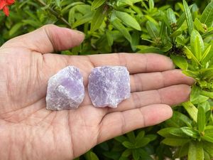 GAF tesori 3 pezzi cristalli di ametista grezzi <span class=keywords><strong>pietra</strong></span> naturale Semi-<span class=keywords><strong>preziosa</strong></span> artigianato per la guarigione di <span class=keywords><strong>pietra</strong></span> ametista grezza <span class=keywords><strong>pietra</strong></span> ametista grezza - Product Image 2