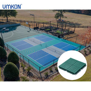 Sistema de Cancha de Baloncesto y Fútbol Sala Interior VMKON <span class=keywords><strong>GameChanger</strong></span>+ con Tapete de Lanzamiento, Piso para Gimnasio, 12 Opciones de Color - Product Image 1