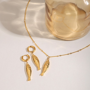 Koi Fish Pendant <b>Earrings</b> 18K <b>Gold</b> Stainless Steel Animal Shape Geometric Design Fashion <b>Dangle</b> <b>Earrings</b> - Product Image 3