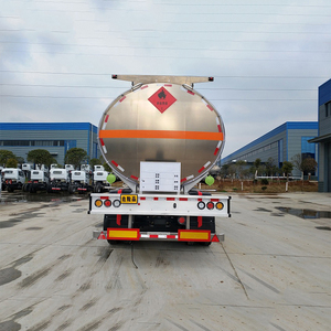 Suministro Directo de Fábrica, Semirremolque Cisterna de Combustible de 40 pies y 3 Ejes para Transporte de Petróleo de 40cbm - Product Image 4