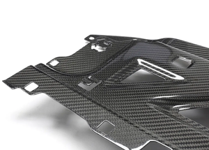 Plaque de <span class=keywords><strong>radiateur</strong></span> de refroidissement en fibre de carbone pour BMW Série 3 G80 M3 Série 4 G82 M4 2021-2023 Pièce moteur - Product Image 3